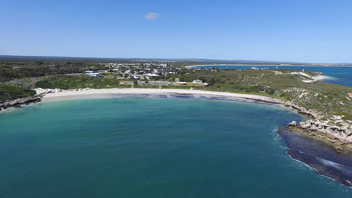 Dynamite Bay