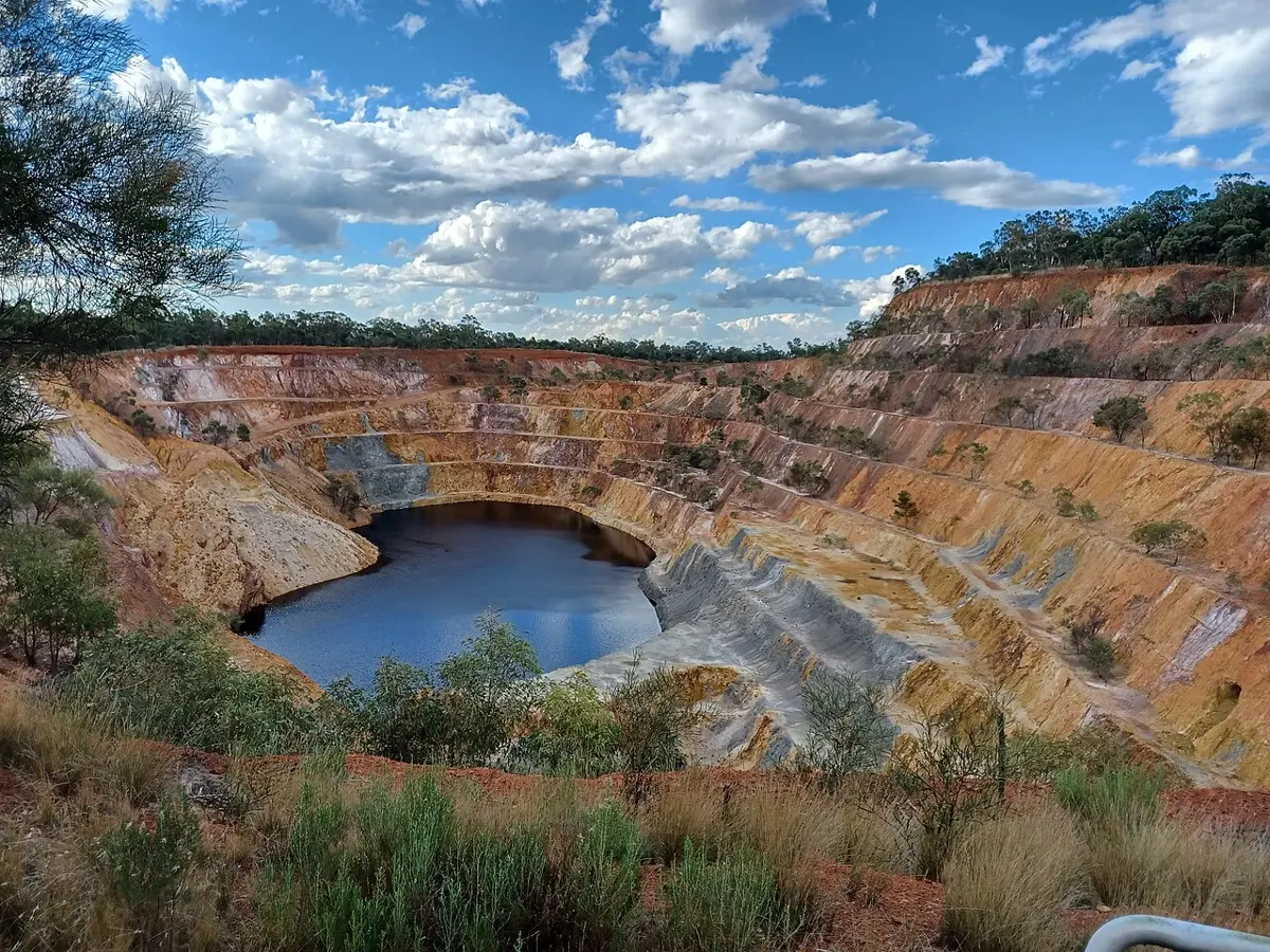 Peak Hill Open Cut Gold Mine