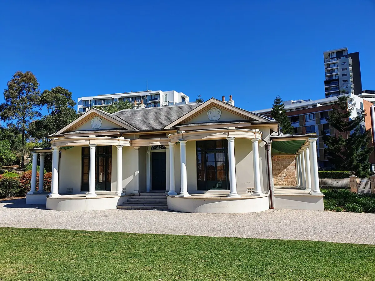 Tempe House